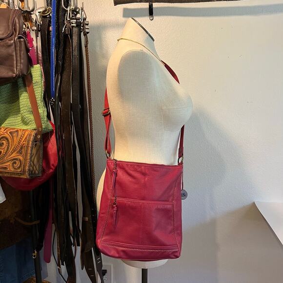 The Sak Lucia Pink Genuine Leather Medium Crossbody Bag - Picture 2 of 13